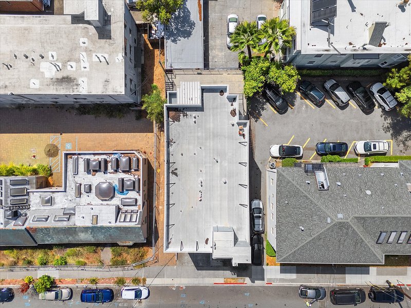 Overhead view of the roof and parcel